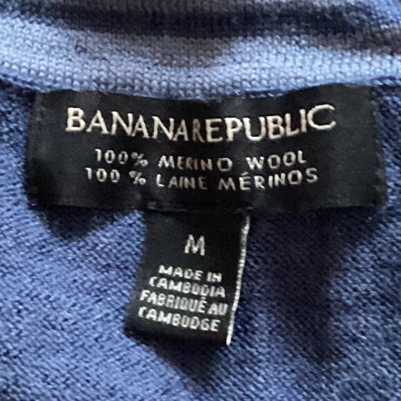 Cashmere Sweaters Wool Jacket Has Flaws Holes, Upcycling Crafting Purposes ONLY - Picture 13 of 16